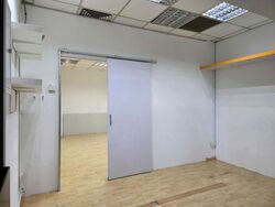 Sim Lim Square (D7), Retail #543633201